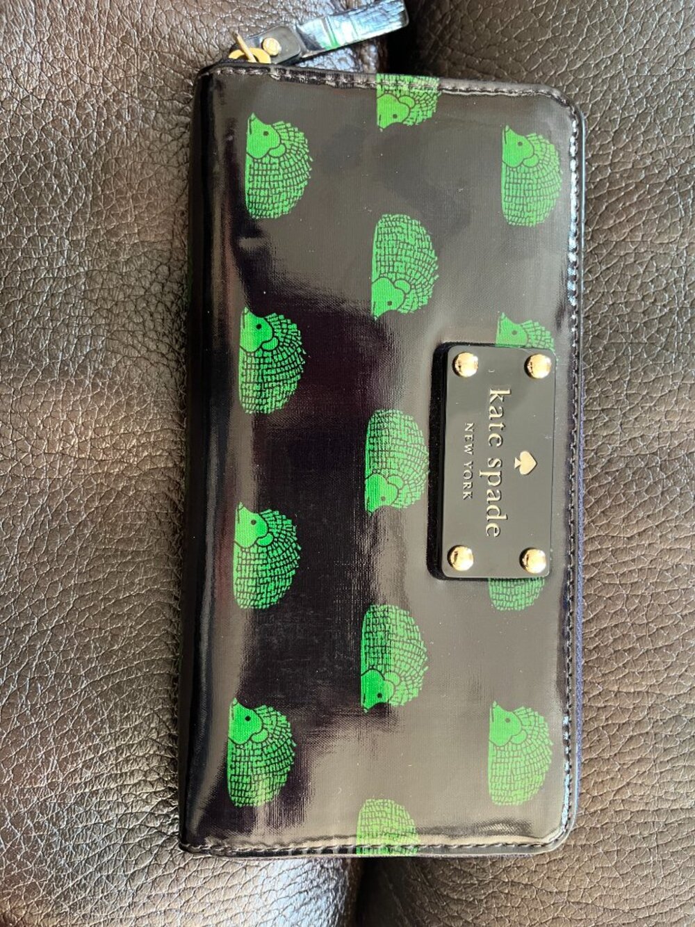 🦔 Kate Spade New York Hedgehog Wallet – Rare & Playful Print! Fantastic Shape! - Picture 2 of 10